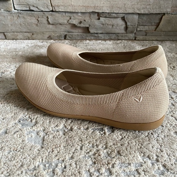 Vivaia Claire Walker Shoes Water-Repellent Round-Toe Walking Flats Almond:40.5 - Picture 8 of 10